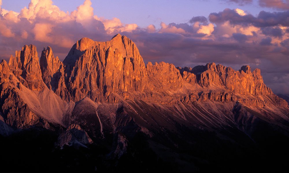 Weltberühmte Berge in den Ferien in den Dolomiten hautnah sehen