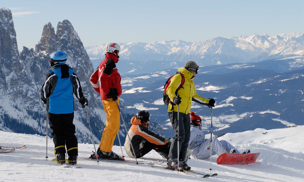 Freestyle nella neve in una vacanza invernale a Castelrotto